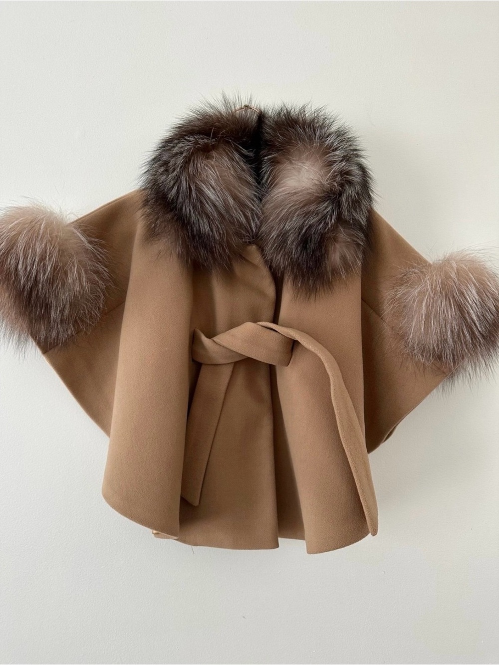 Girls' Poncho Coat with Natural Fur, Size 1–3 Years, Beige coat for a girl